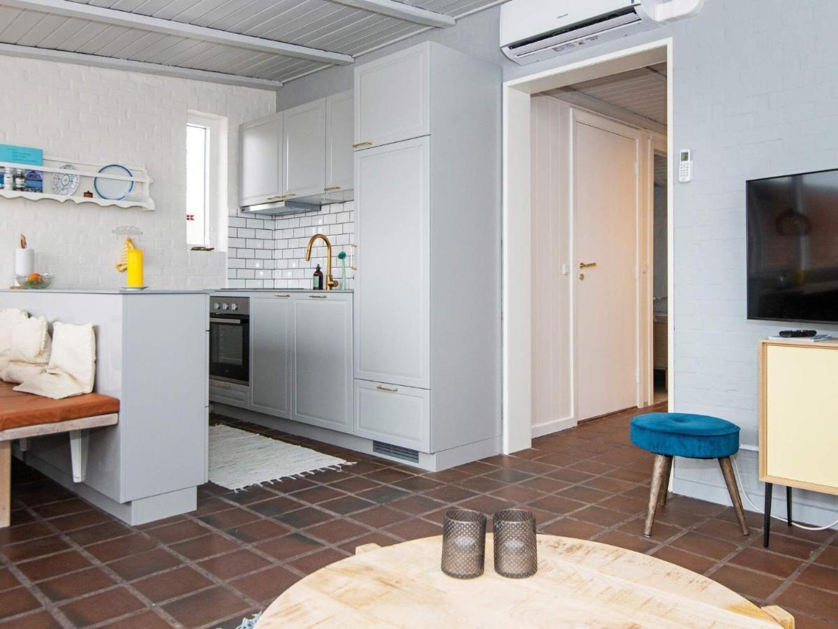 5 Person Holiday Home In Henne Хене Странд Екстериор снимка