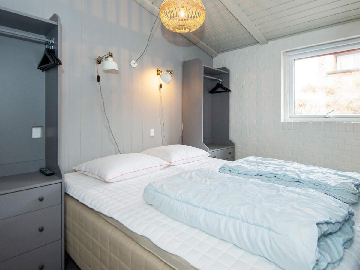 5 Person Holiday Home In Henne Хене Странд Екстериор снимка