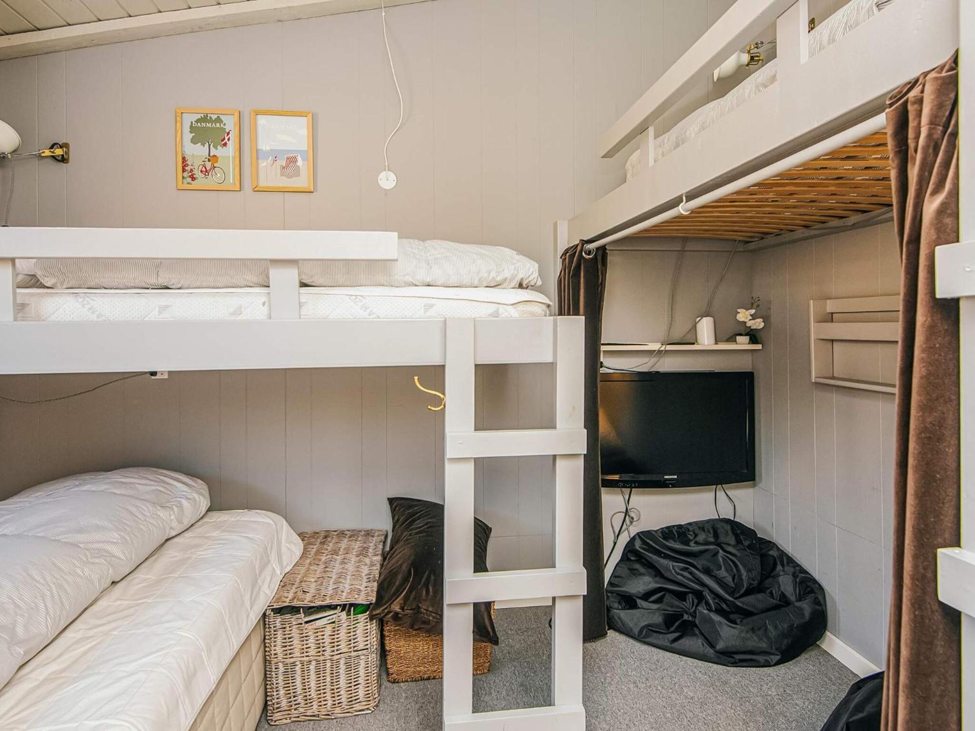 5 Person Holiday Home In Henne Хене Странд Екстериор снимка
